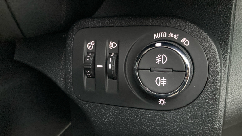 Vauxhall Combo Cargo E-L1 2300 100kW Pro 50kWh H1 Van Auto